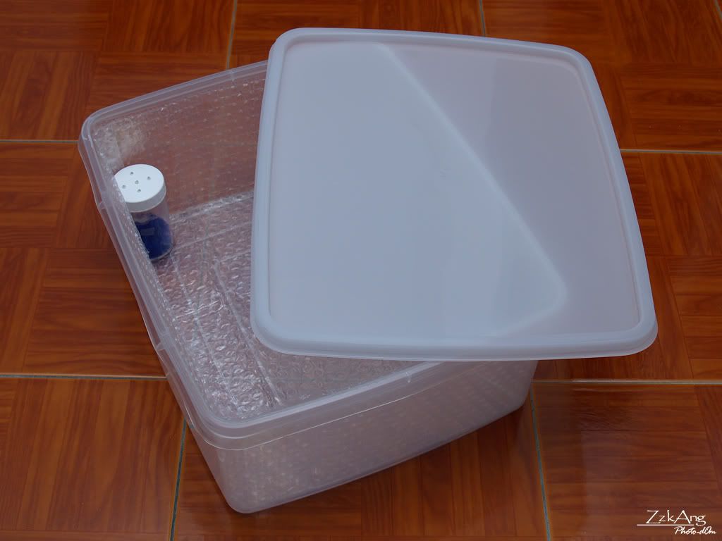 DIY Drybox for Camera Equipments and Accesories Alcove de Anggur